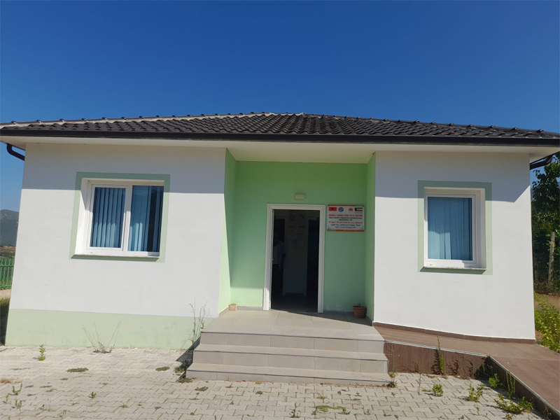 https://healthyalbania.com/wp-content/uploads/2025/08/Polis.jpg